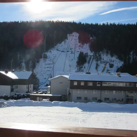 Coley Apartman